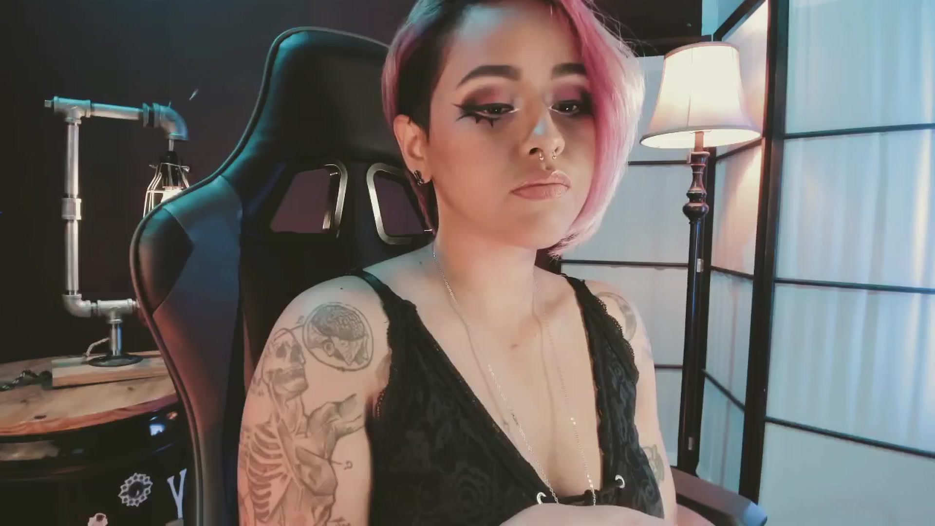 Gallery image thumbnail from AbraxxysRadio's myfreecams stream on, 02/20/2025, 23:16 image 1 of 20