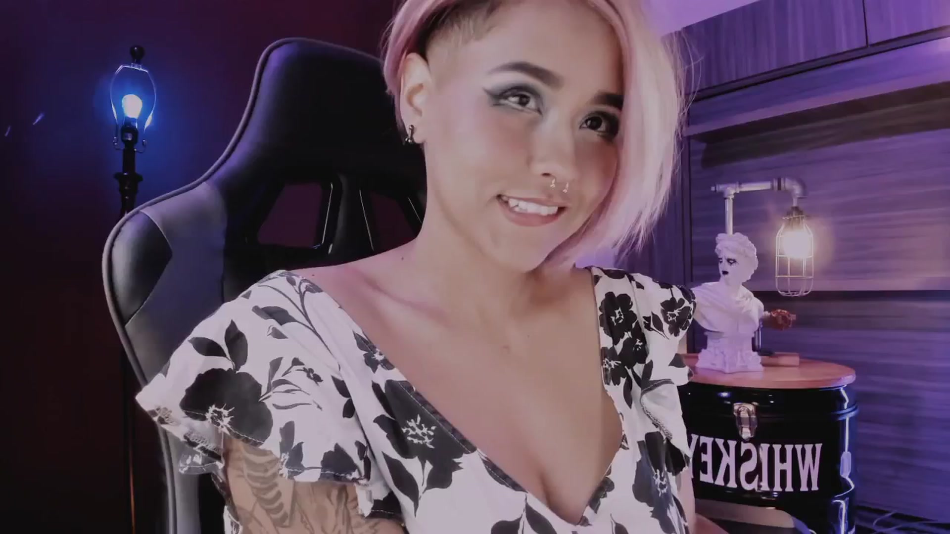 Gallery image thumbnail from AbraxxysRadio's myfreecams stream on, 03/06/2025, 01:04 image 13 of 20