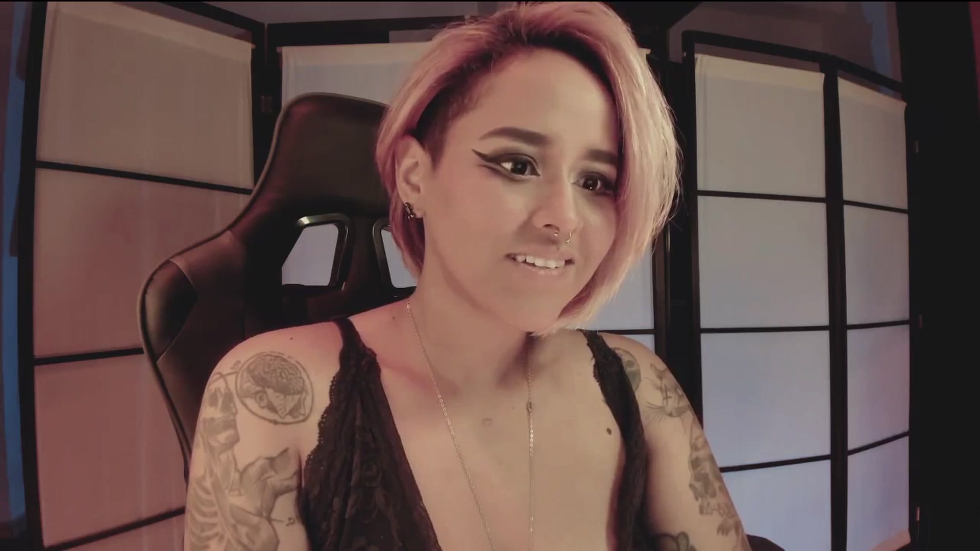 Gallery image thumbnail from AbraxxysRadio's myfreecams stream on, 03/26/2025, 01:56 image 19 of 20