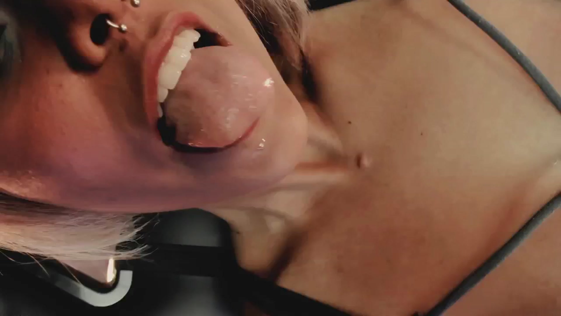 Gallery image thumbnail from AbraxxysRadio's myfreecams stream on, 04/16/2025, 23:39 image 15 of 20