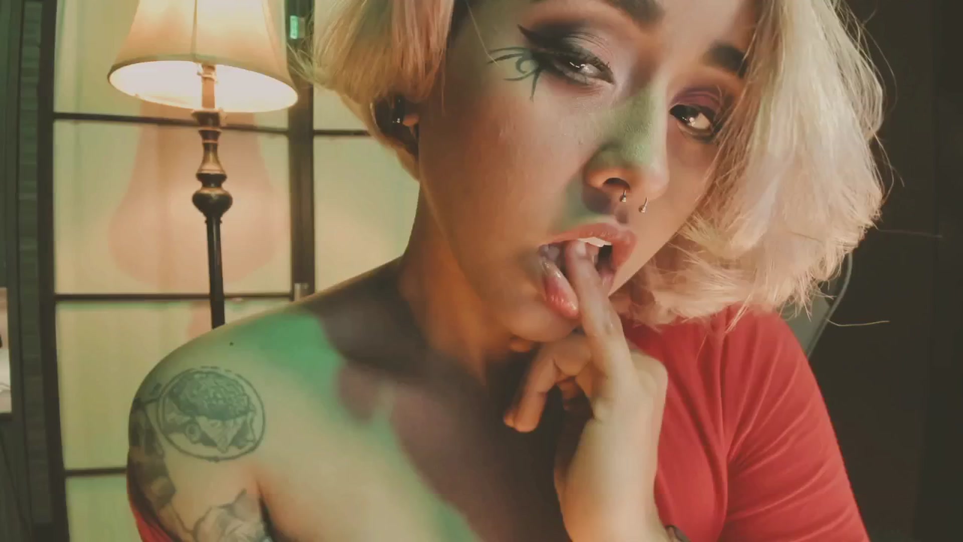 Gallery image thumbnail from AbraxxysRadio's myfreecams stream on, 04/23/2025, 24:43 image 8 of 20