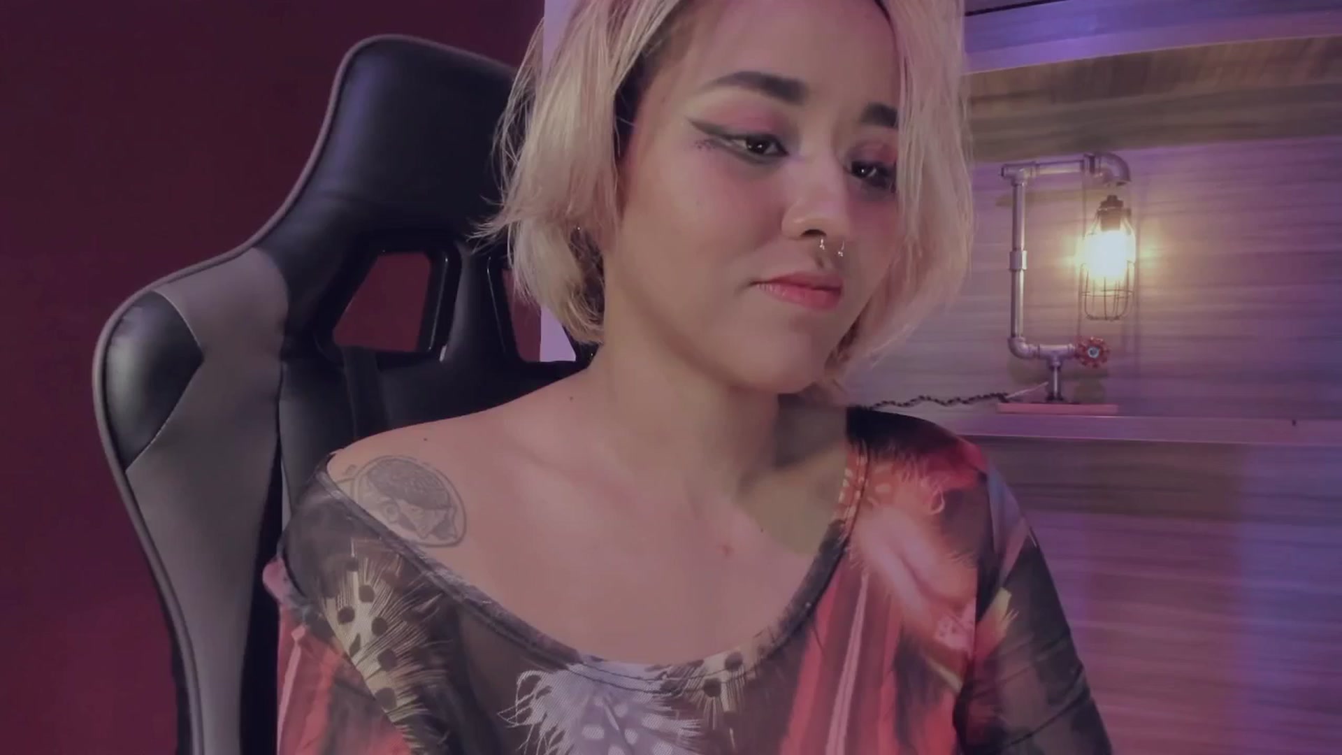 Gallery image thumbnail from AbraxxysRadio's myfreecams stream on, 04/24/2025, 01:58 image 15 of 20
