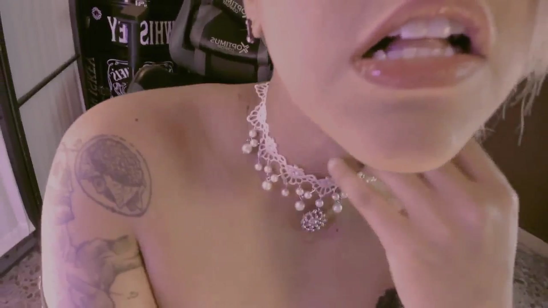 Gallery image thumbnail from AbraxxysRadio's myfreecams stream on, 05/16/2025, 01:49 image 17 of 20