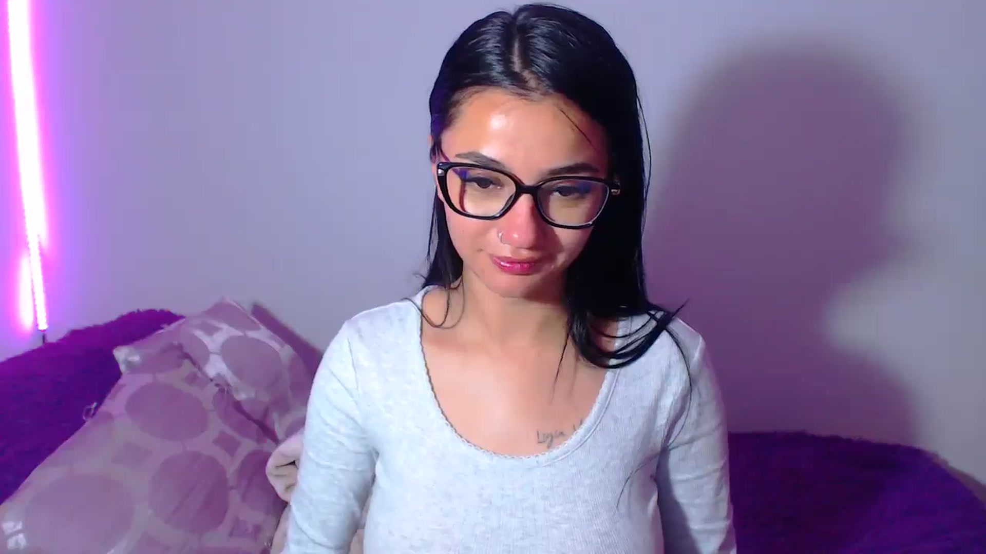 Gallery image thumbnail from Abril_sum's myfreecams stream on, 02/12/2026, 08:41 image 12 of 20
