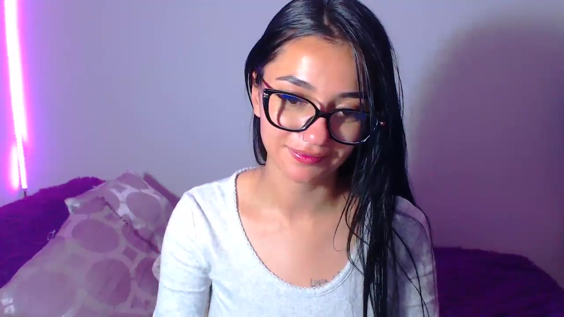 Gallery image thumbnail from Abril_sum's myfreecams stream on, 02/12/2026, 08:41 image 2 of 20