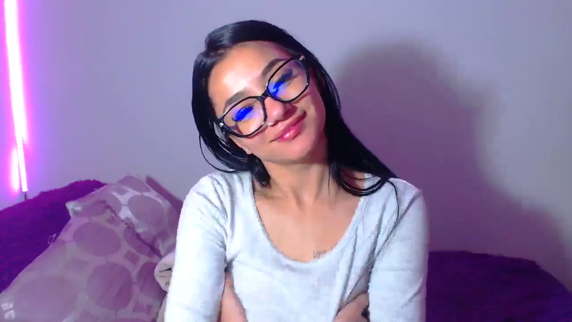 Gallery image thumbnail from Abril_sum's myfreecams stream on, 02/12/2026, 08:41 image 10 of 20