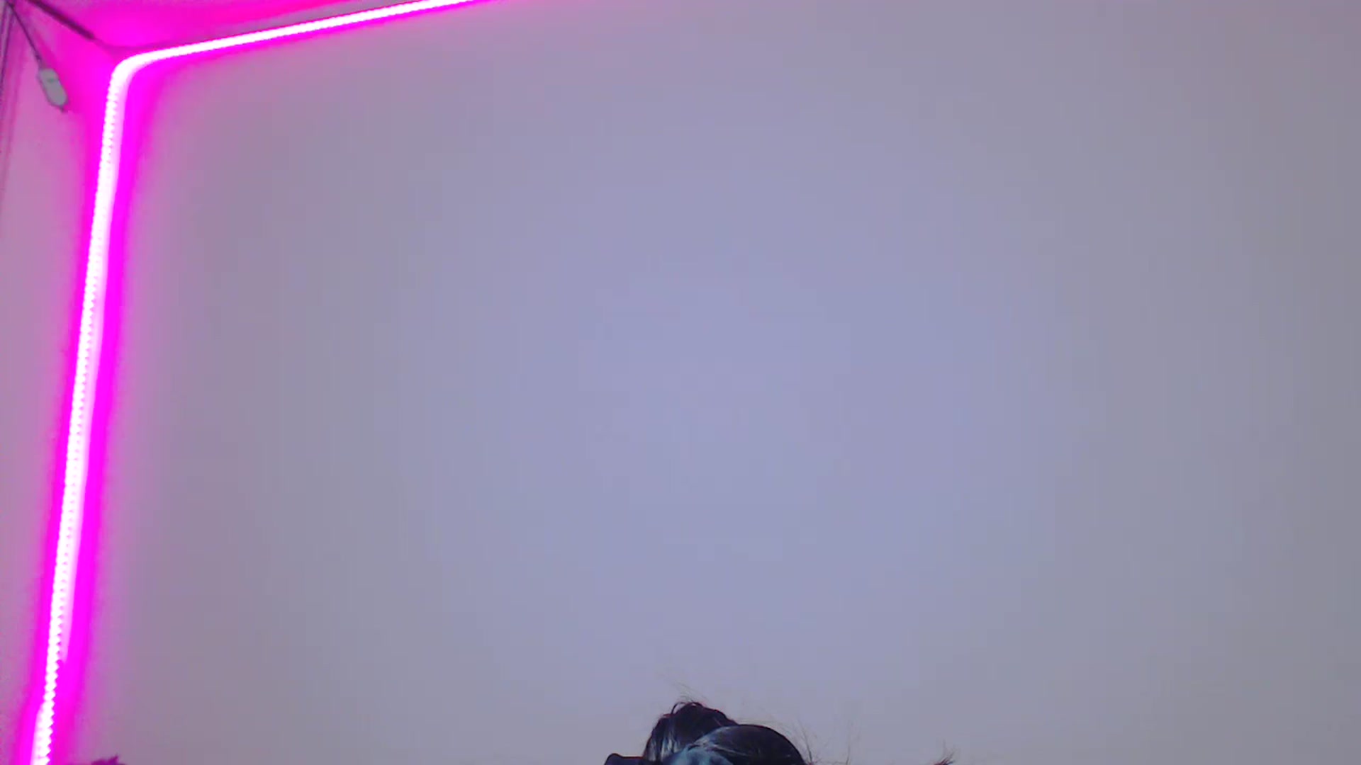 Gallery image thumbnail from Abril_sum's myfreecams stream on, 05/08/2026, 03:59 image 6 of 20