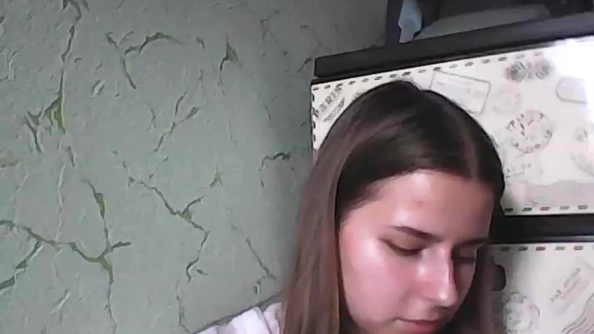 Gallery image thumbnail from AbyCross's myfreecams stream on, 08/08/2023, 11:59 image 14 of 20