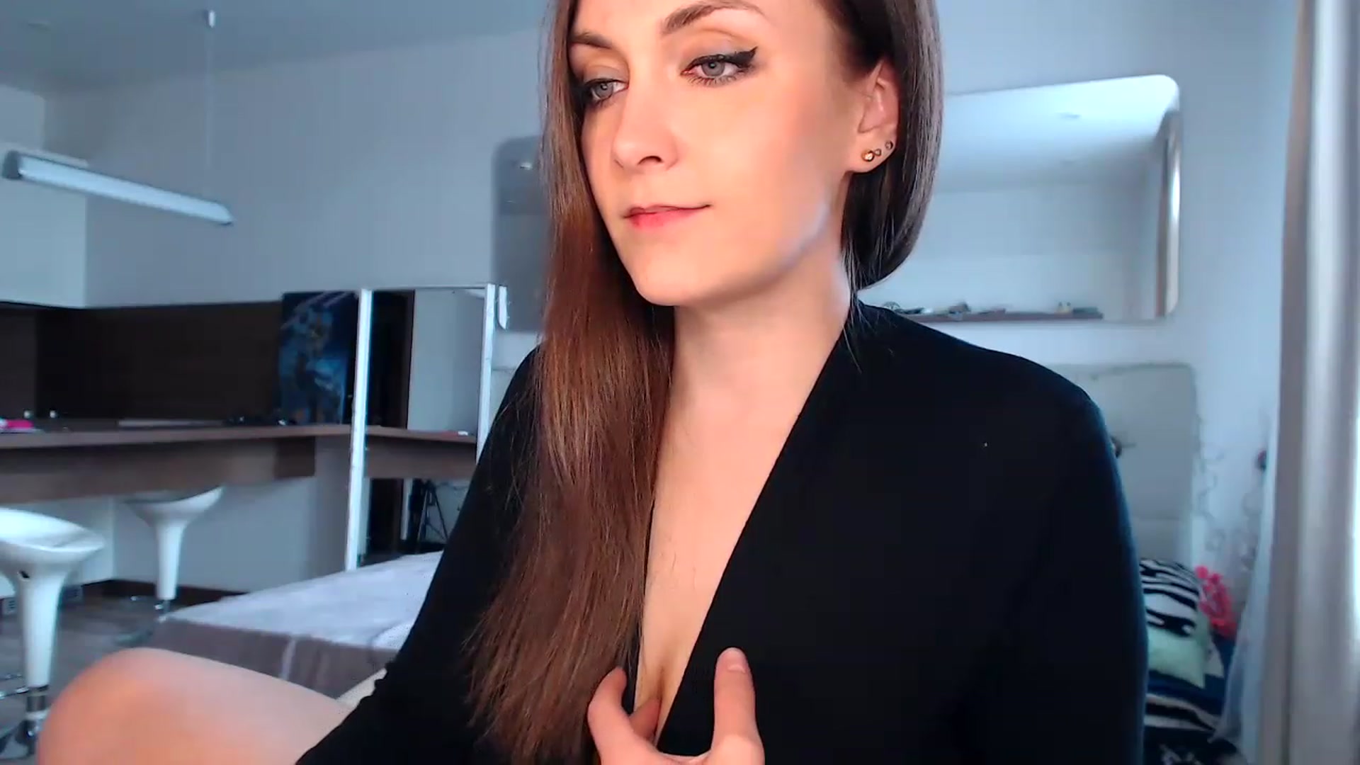 Gallery image thumbnail from Aby_Frost's myfreecams stream on, 04/30/2023, 12:20 image 8 of 20