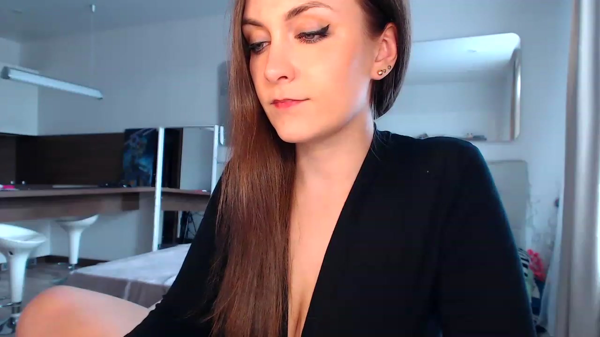 Gallery image thumbnail from Aby_Frost's myfreecams stream on, 04/30/2023, 12:20 image 4 of 20