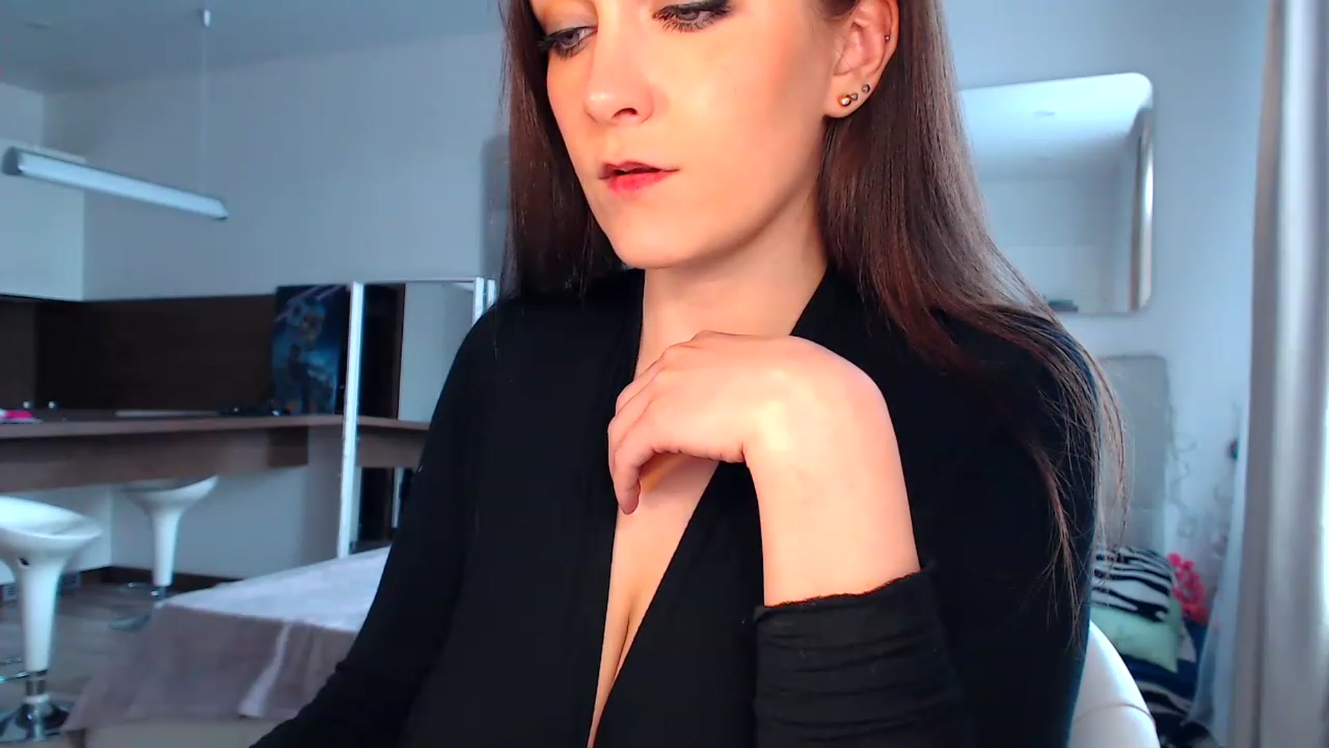 Gallery image thumbnail from Aby_Frost's myfreecams stream on, 04/30/2023, 12:20 image 12 of 20