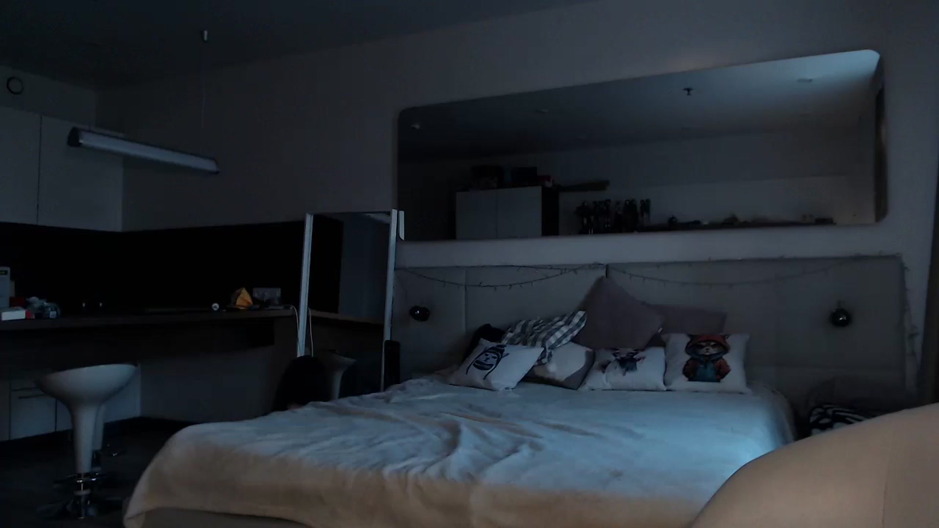 Gallery image thumbnail from Aby_Frost's myfreecams stream on, 05/22/2024, 18:28 image 11 of 20