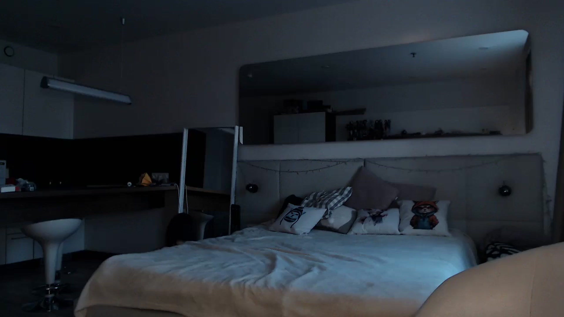 Gallery image thumbnail from Aby_Frost's myfreecams stream on, 05/22/2024, 18:28 image 10 of 20