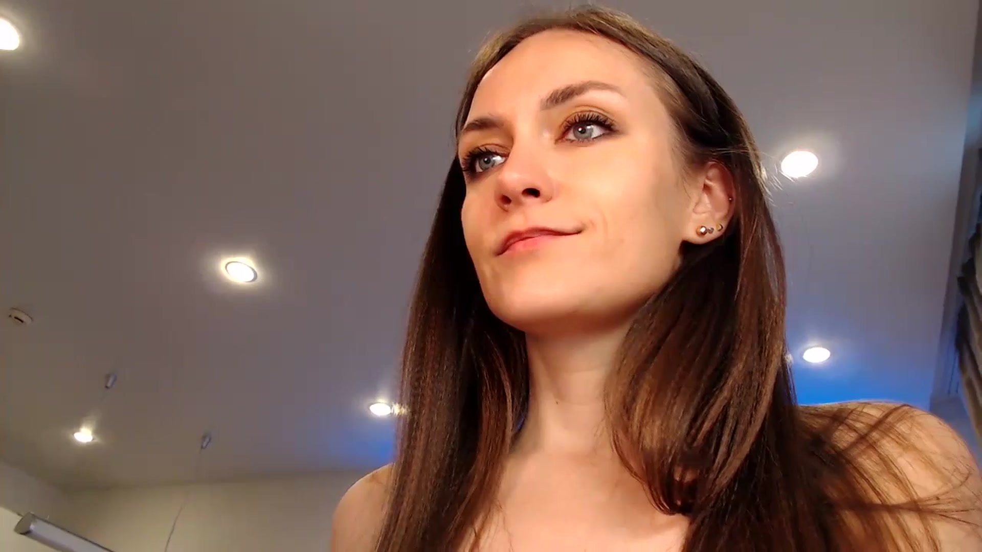 Gallery image thumbnail from Aby_Frost's myfreecams stream on, 08/26/2024, 03:33 image 13 of 20