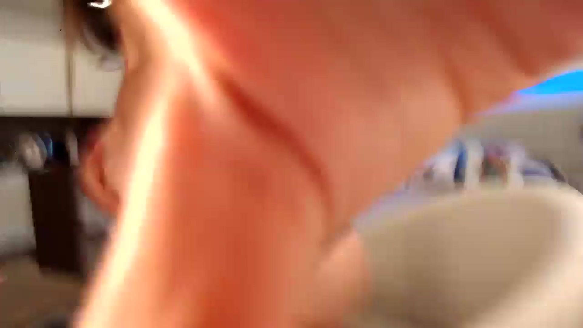 Gallery image thumbnail from Aby_Frost's myfreecams stream on, 09/30/2025, 10:27 image 2 of 20
