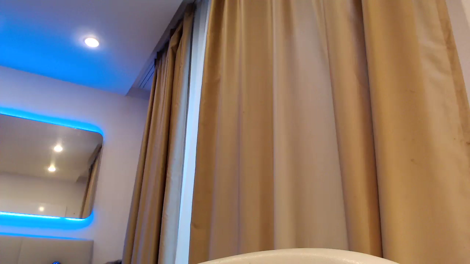 Gallery image thumbnail from Aby_Frost's myfreecams stream on, 11/03/2025, 06:47 image 3 of 20
