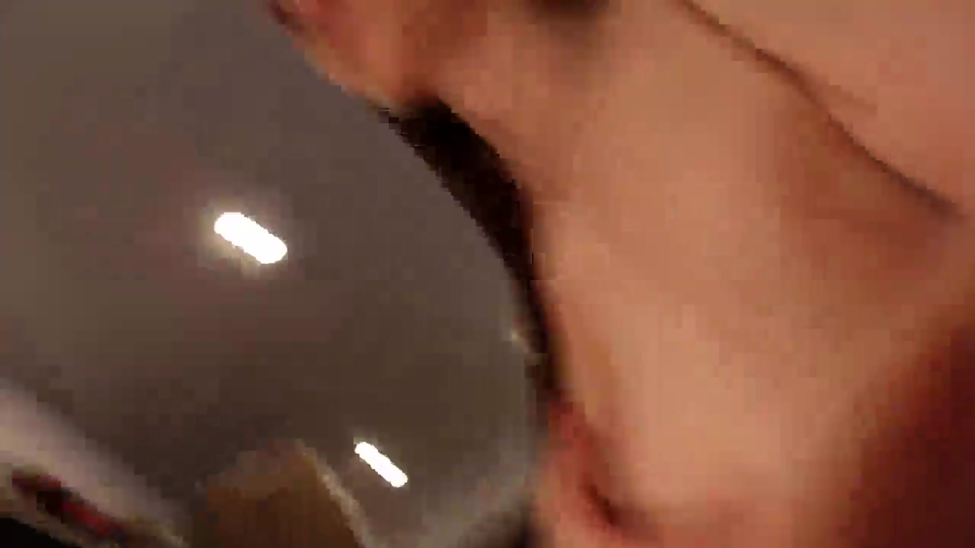 Gallery image thumbnail from Aby_Frost's myfreecams stream on, 11/11/2025, 18:20 image 17 of 20