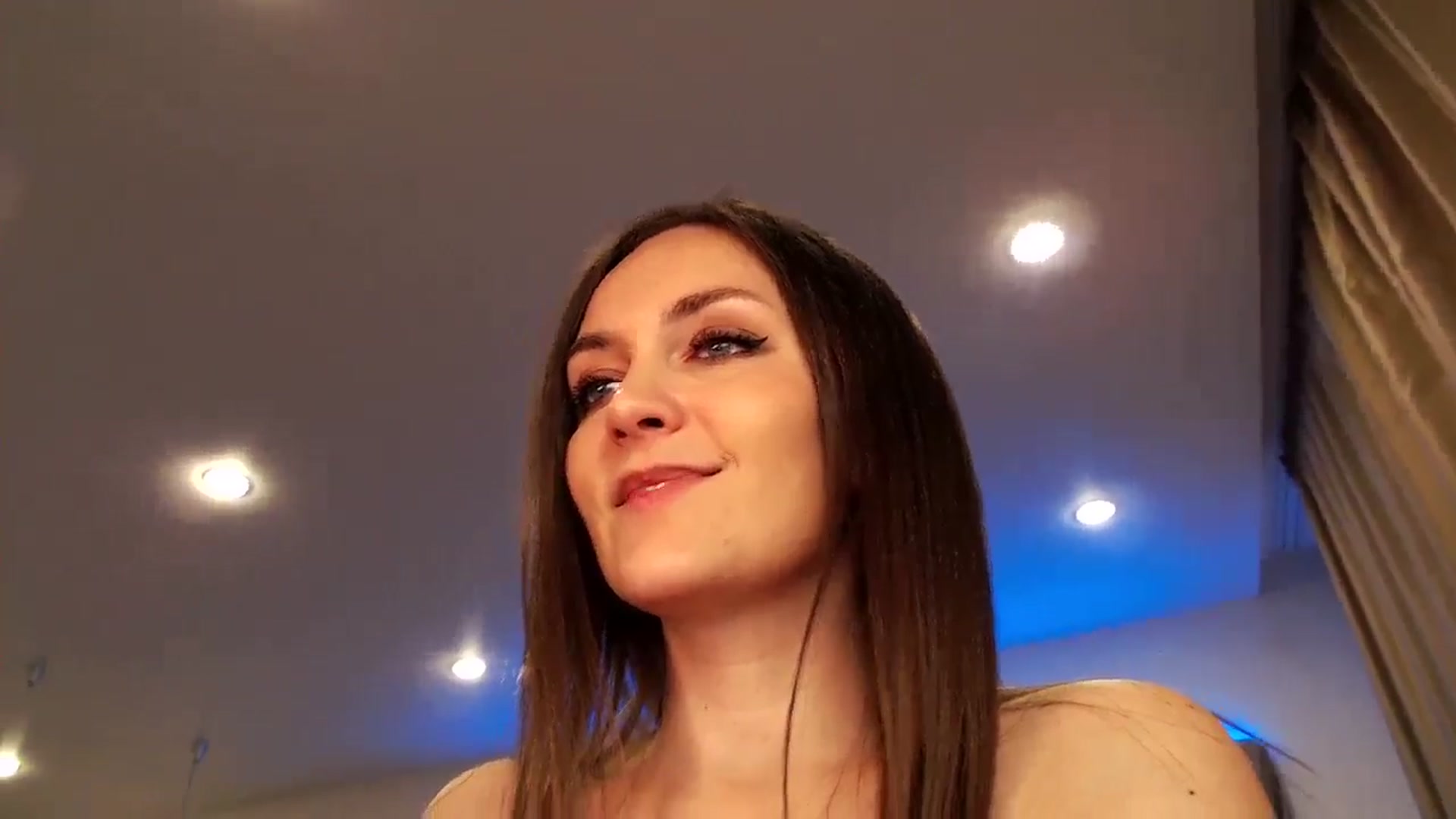 Gallery image thumbnail from Aby_Frost's myfreecams stream on, 12/29/2025, 05:35 image 14 of 20