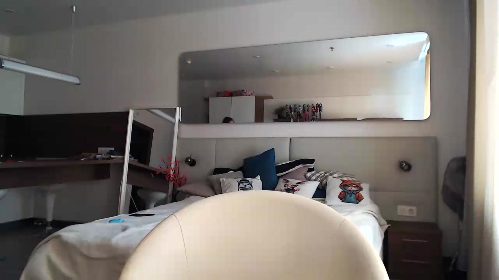 Gallery image thumbnail from Aby_Frost's myfreecams stream on, 06/21/2026, 11:15 image 19 of 20