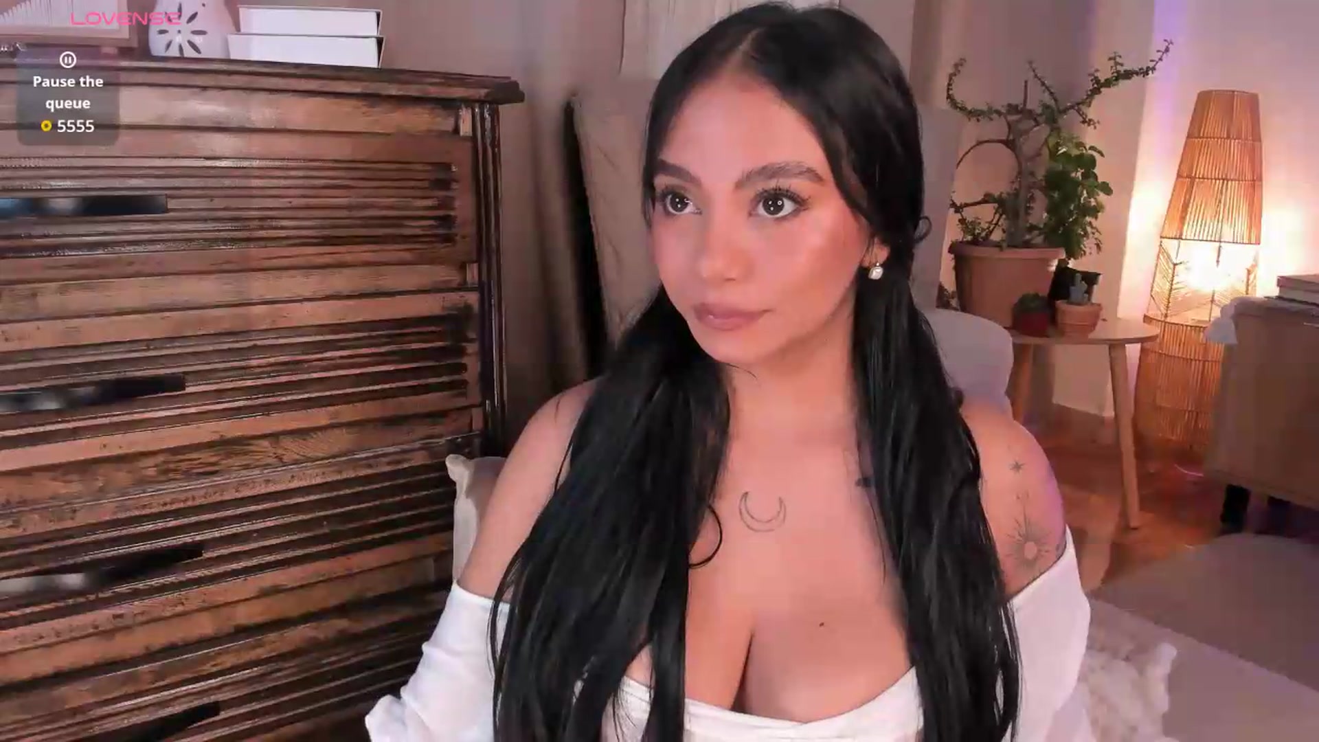 Gallery image thumbnail from Abynanami's myfreecams stream on, 08/10/2026, 03:05 image 15 of 20