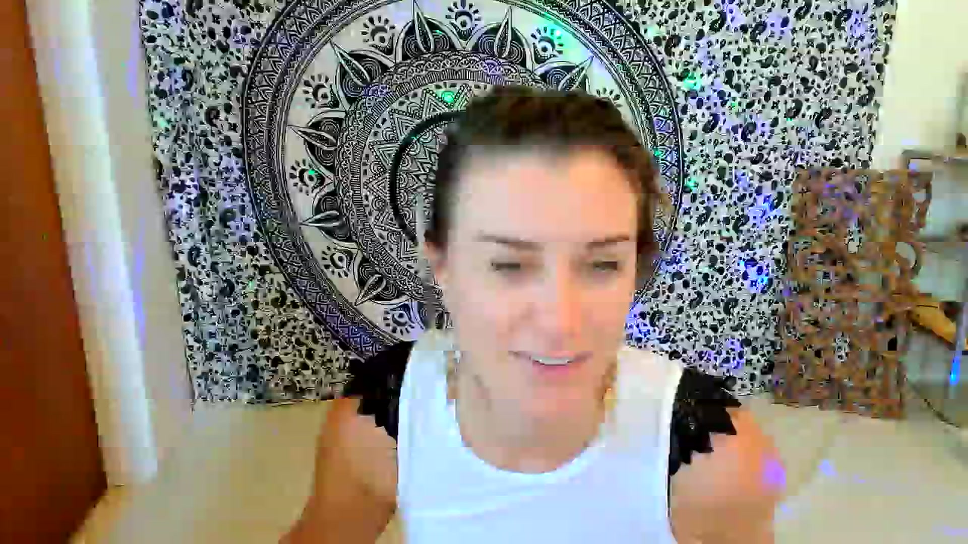 Gallery image thumbnail from AcaciaOracle's myfreecams stream on, 08/24/2023, 22:55 image 6 of 20