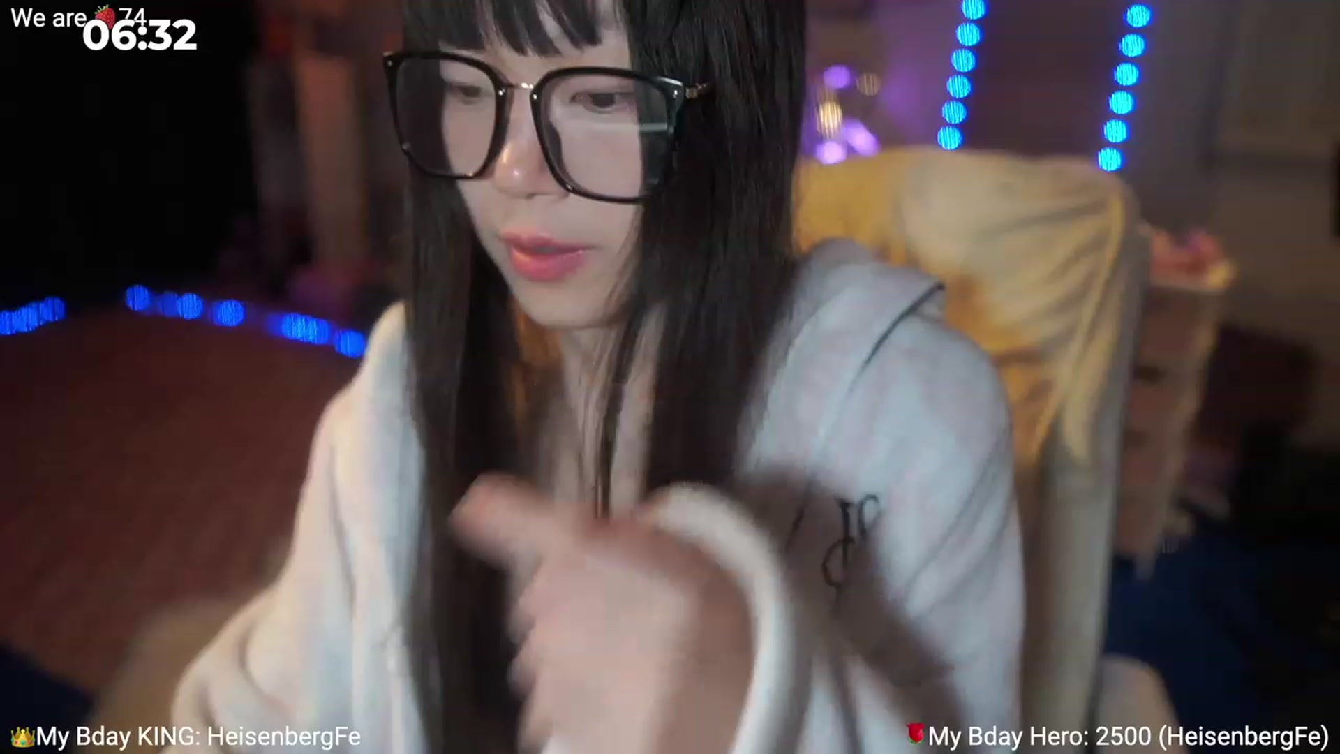 Gallery image thumbnail from AcaiBerry's myfreecams stream on, 02/01/2023, 08:12 image 17 of 20