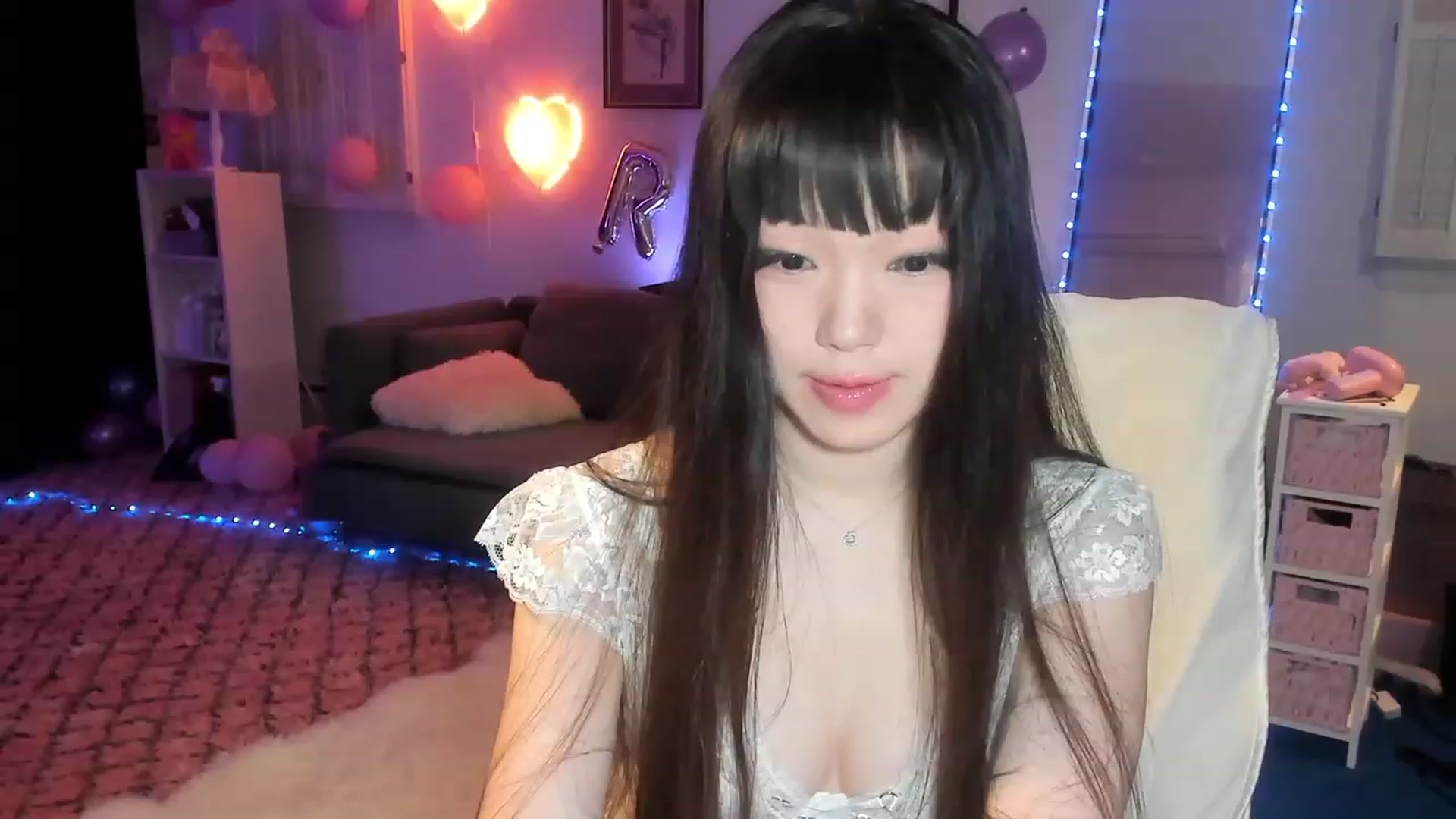 Gallery image thumbnail from AcaiBerry's myfreecams stream on, 02/09/2023, 07:42 image 1 of 20