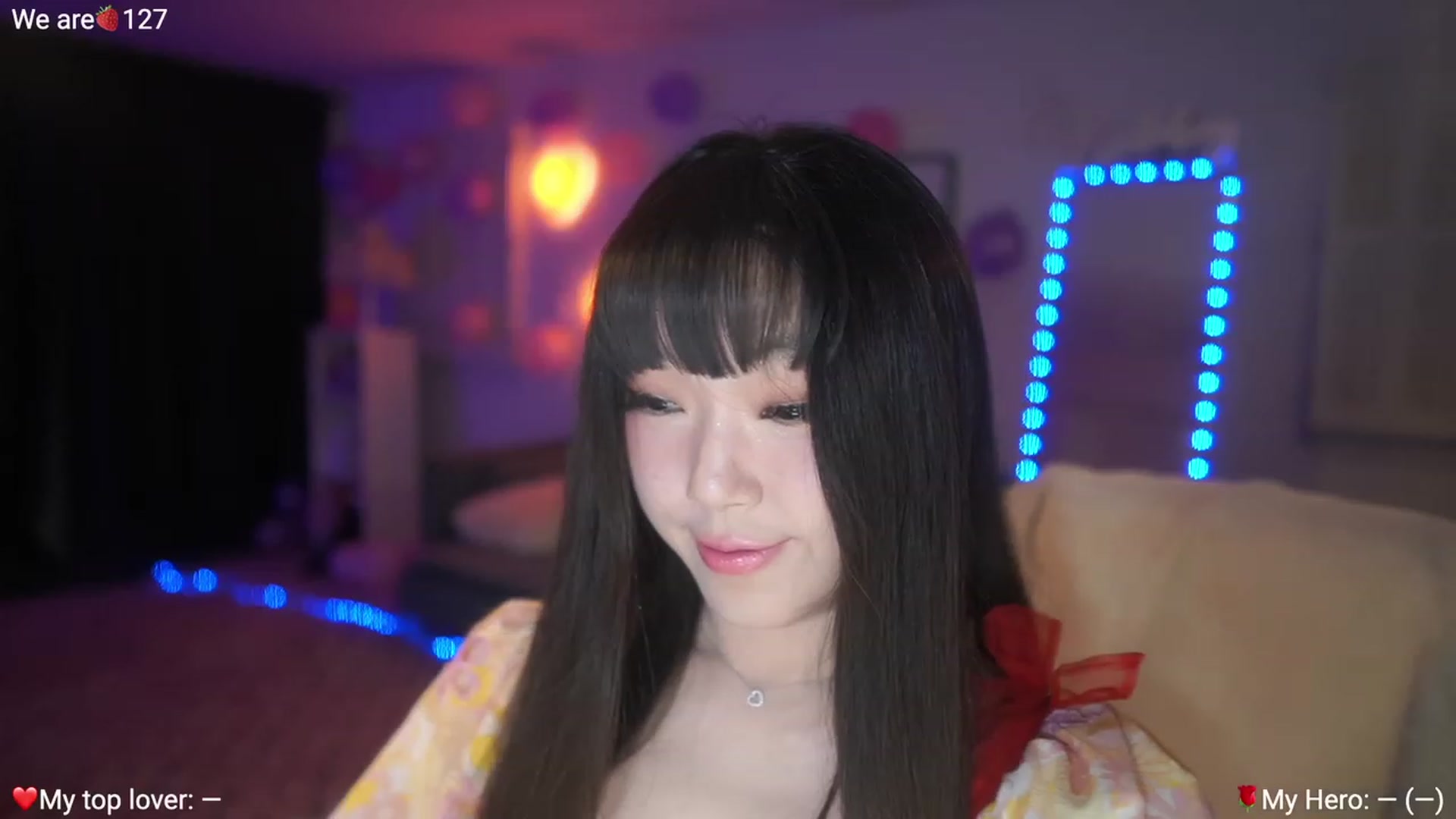 Gallery image thumbnail from AcaiBerry's myfreecams stream on, 02/11/2023, 06:18 image 2 of 20