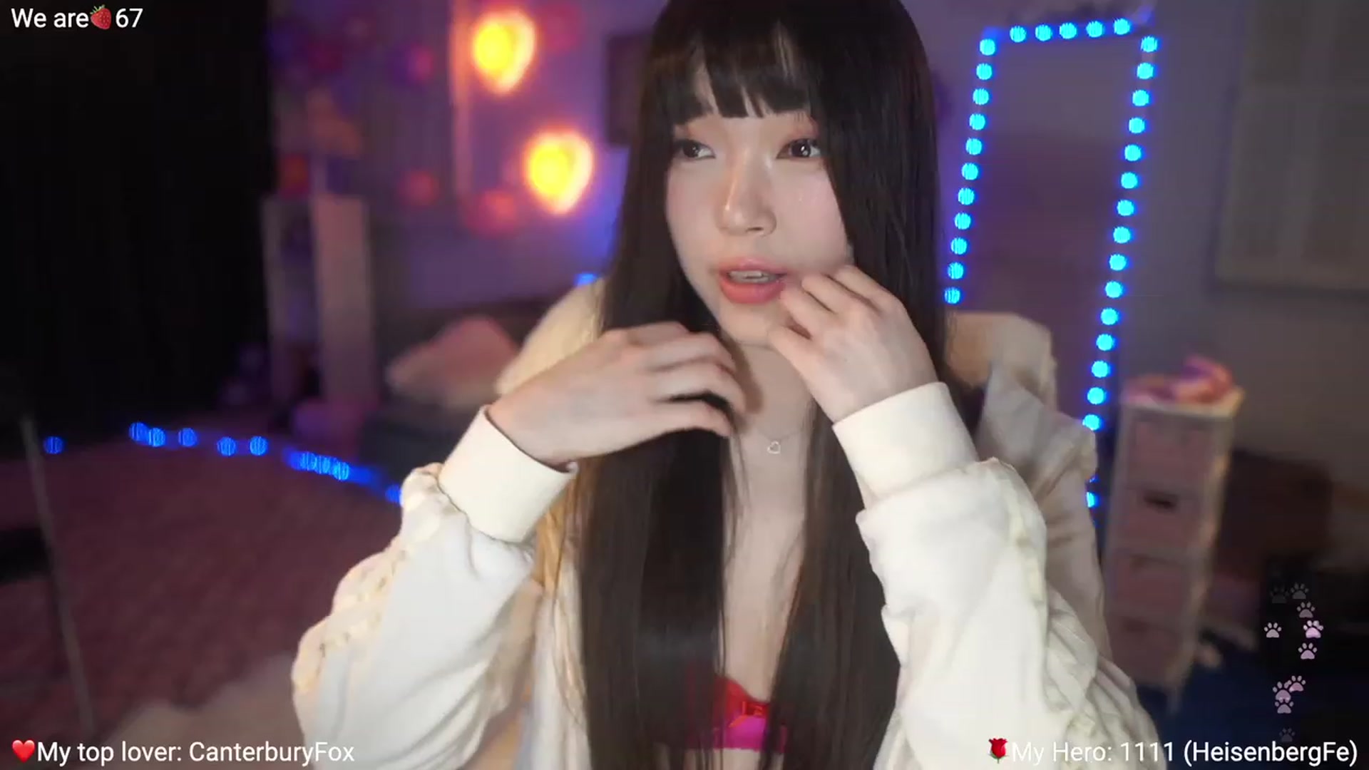 Gallery image thumbnail from AcaiBerry's myfreecams stream on, 02/18/2023, 06:30 image 12 of 20