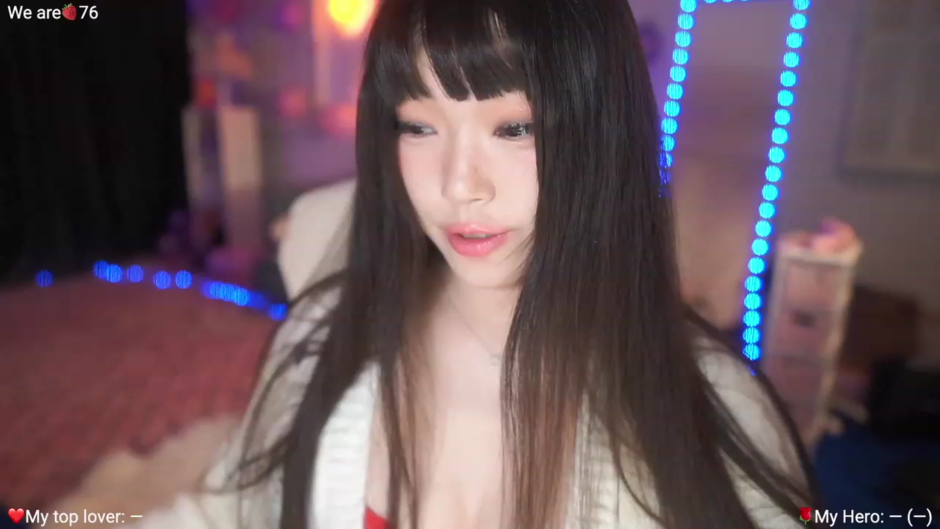 Gallery image thumbnail from AcaiBerry's myfreecams stream on, 02/18/2023, 06:30 image 1 of 20