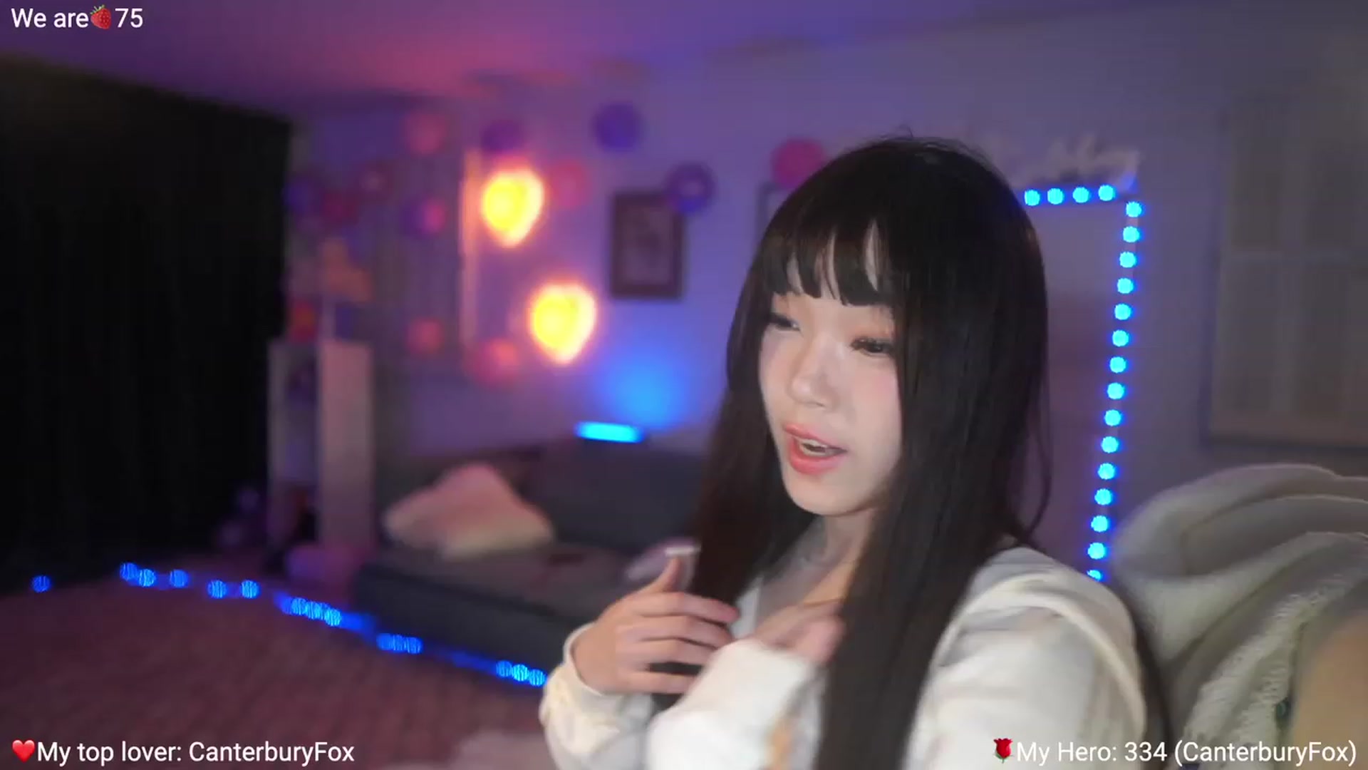 Gallery image thumbnail from AcaiBerry's myfreecams stream on, 02/18/2023, 06:30 image 4 of 20