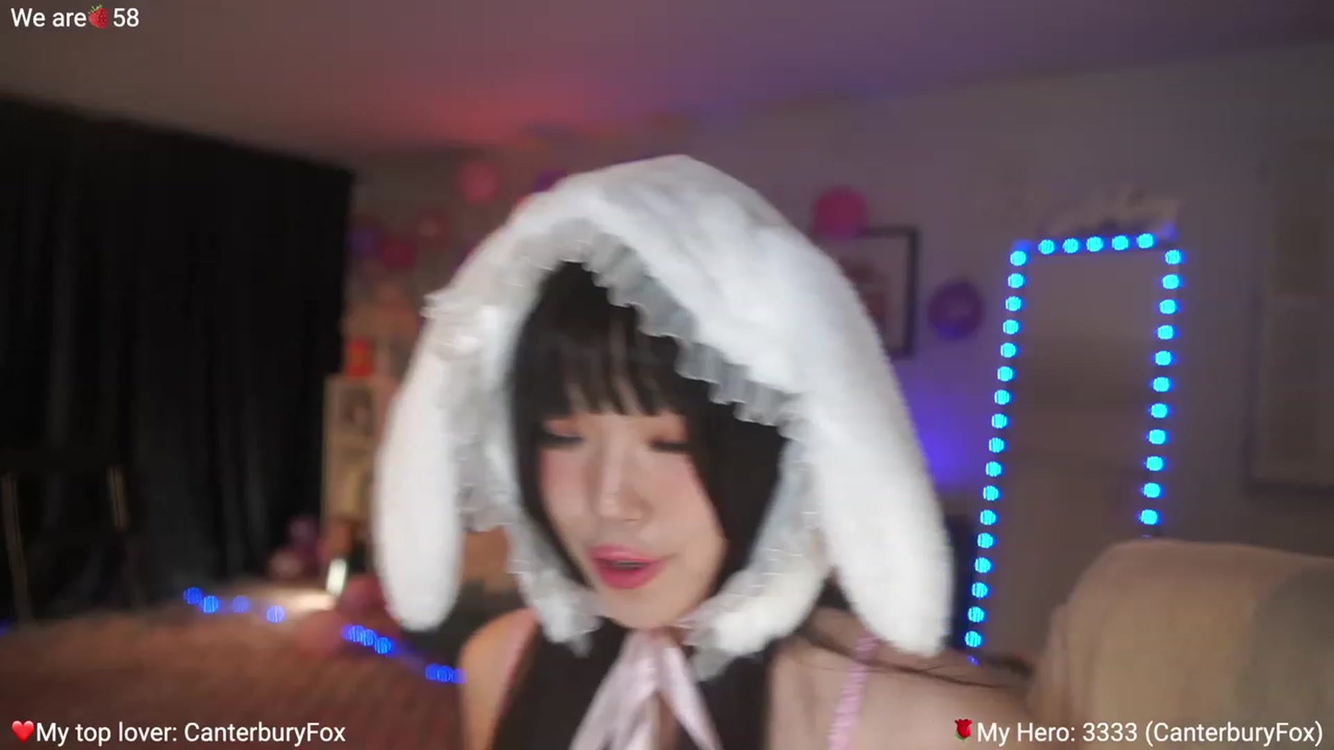 Gallery image thumbnail from AcaiBerry's myfreecams stream on, 02/19/2023, 08:52 image 17 of 20