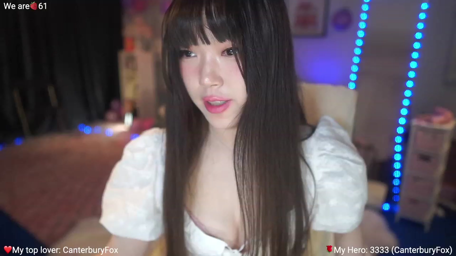Gallery image thumbnail from AcaiBerry's myfreecams stream on, 02/19/2023, 08:52 image 13 of 20