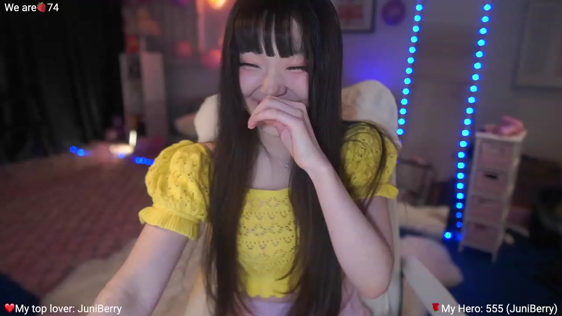 Gallery image thumbnail from AcaiBerry's myfreecams stream on, 02/23/2023, 05:05 image 5 of 20