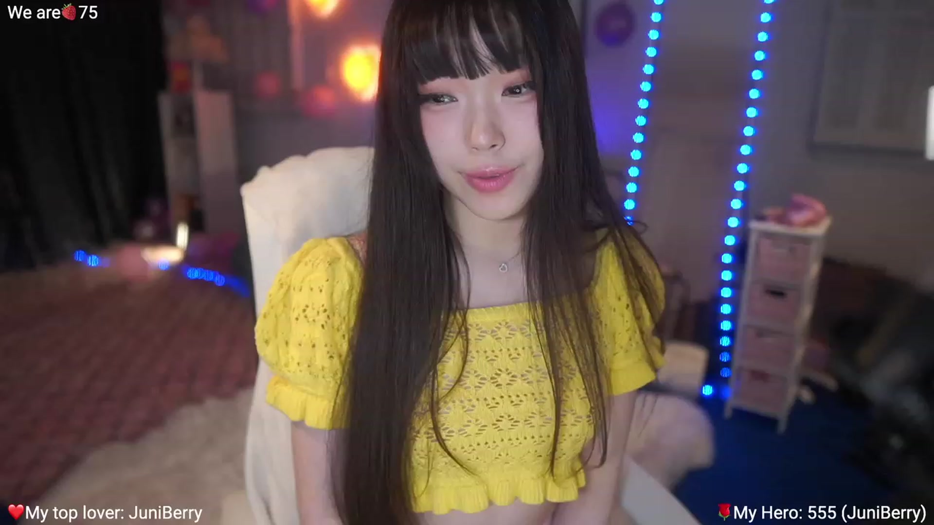 Gallery image thumbnail from AcaiBerry's myfreecams stream on, 02/23/2023, 05:05 image 14 of 20