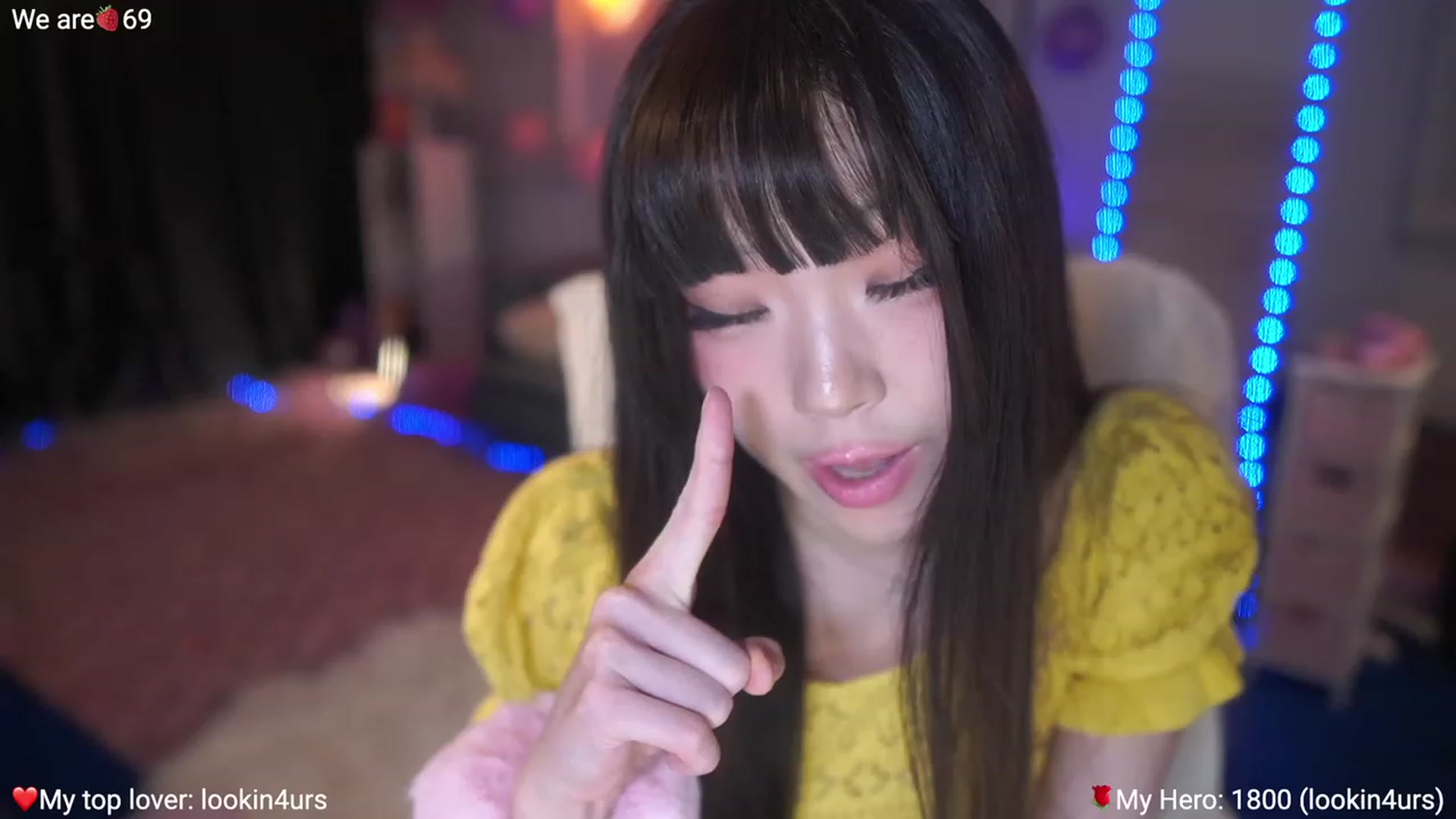 Gallery image thumbnail from AcaiBerry's myfreecams stream on, 02/23/2023, 06:53 image 12 of 20