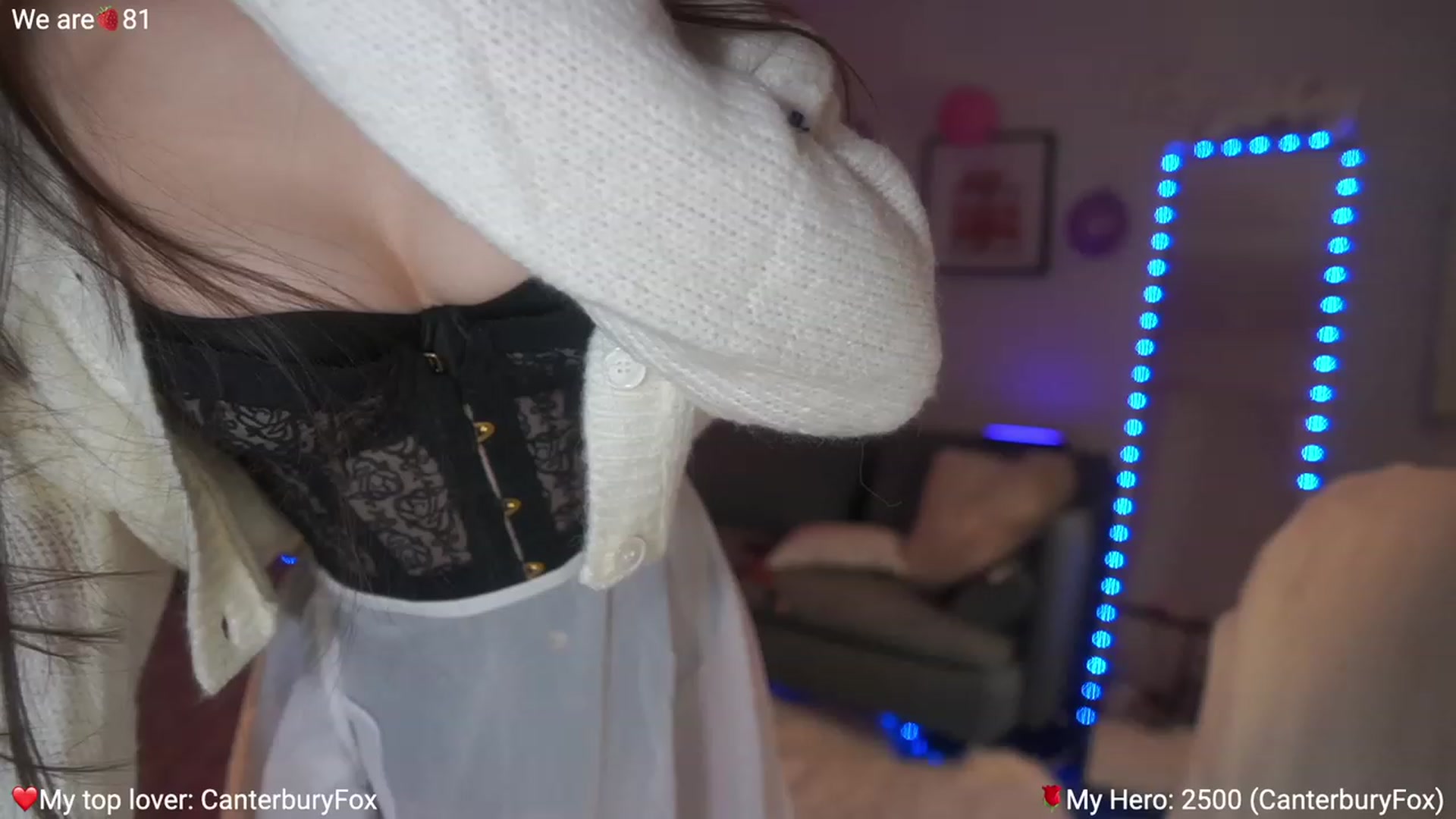 Gallery image thumbnail from AcaiBerry's myfreecams stream on, 02/25/2023, 07:28 image 6 of 20