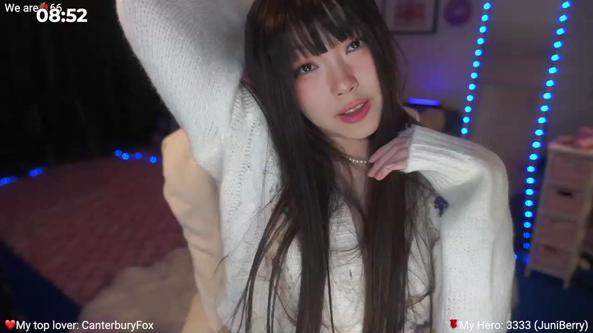 Gallery image thumbnail from AcaiBerry's myfreecams stream on, 02/25/2023, 09:02 image 11 of 20