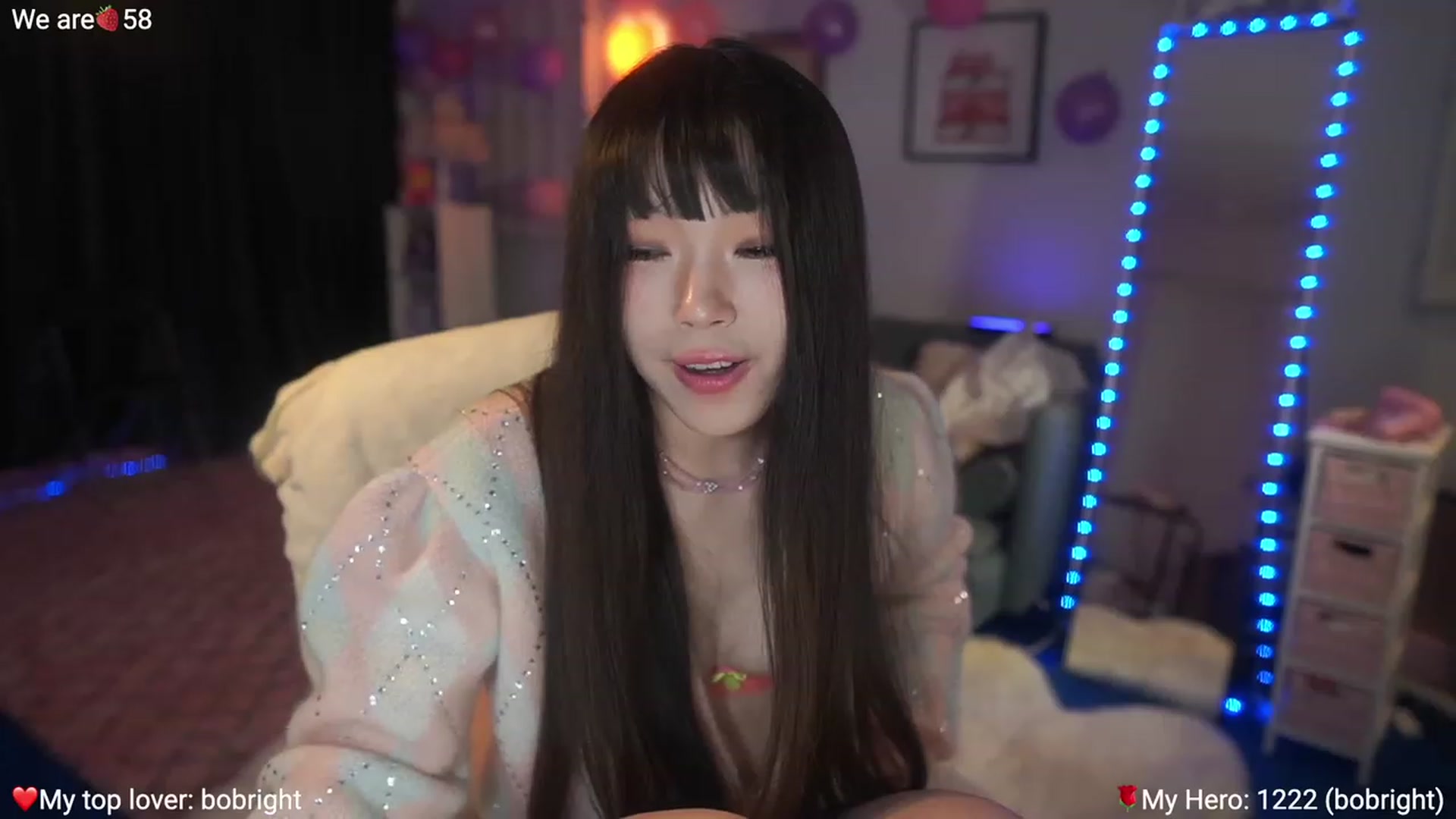 Gallery image thumbnail from AcaiBerry's myfreecams stream on, 02/26/2023, 09:54 image 14 of 20