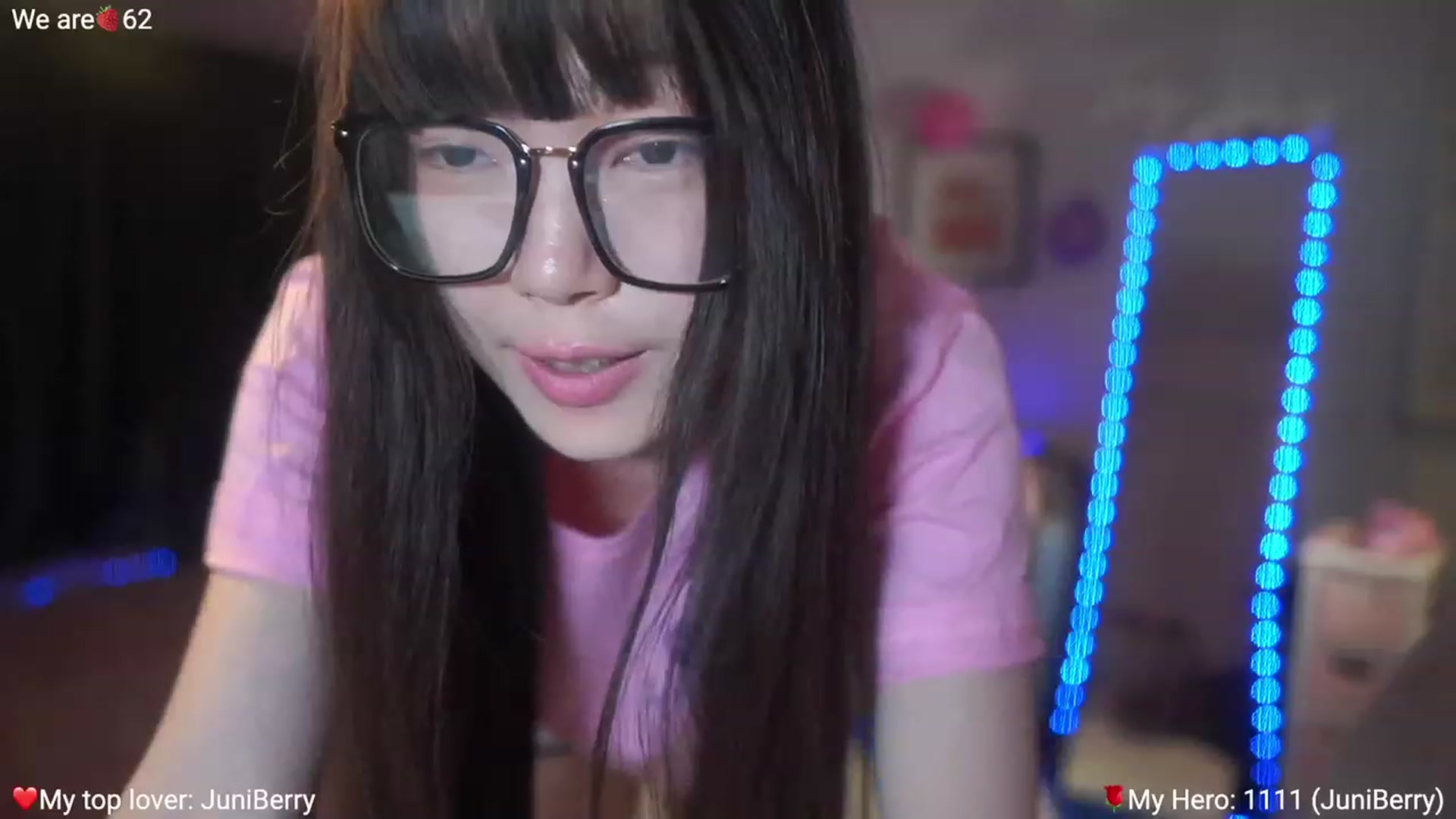 Gallery image thumbnail from AcaiBerry's myfreecams stream on, 03/01/2023, 08:08 image 11 of 20