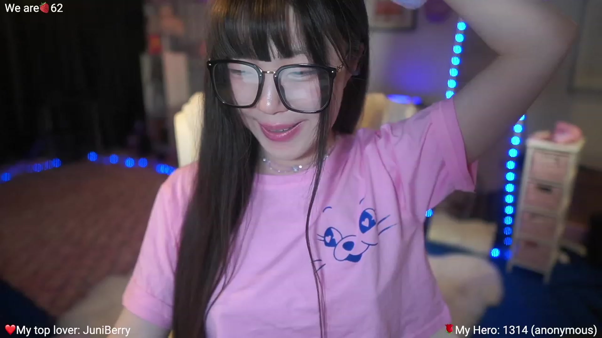 Gallery image thumbnail from AcaiBerry's myfreecams stream on, 03/01/2023, 08:08 image 20 of 20