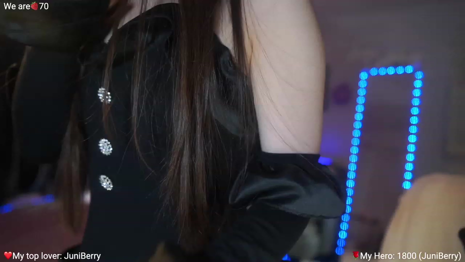 Gallery image thumbnail from AcaiBerry's myfreecams stream on, 03/02/2023, 06:01 image 8 of 20