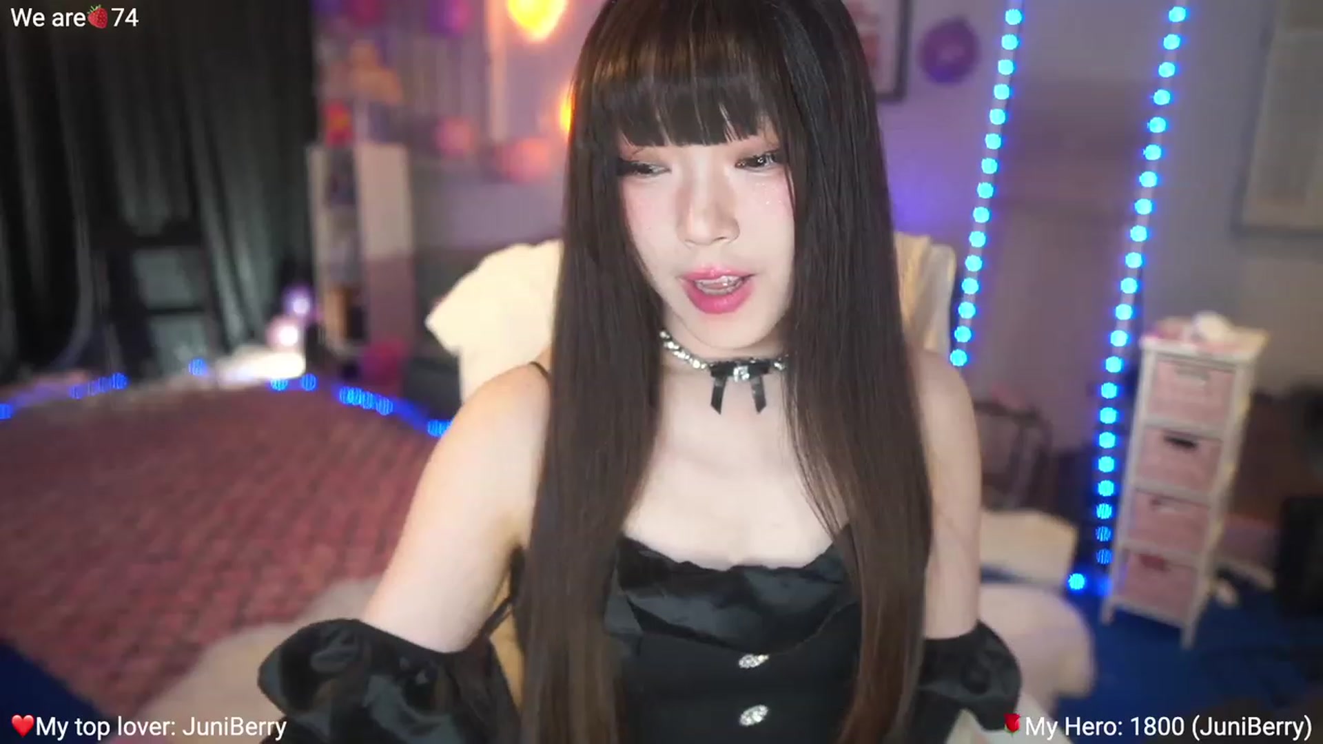 Gallery image thumbnail from AcaiBerry's myfreecams stream on, 03/02/2023, 06:01 image 15 of 20