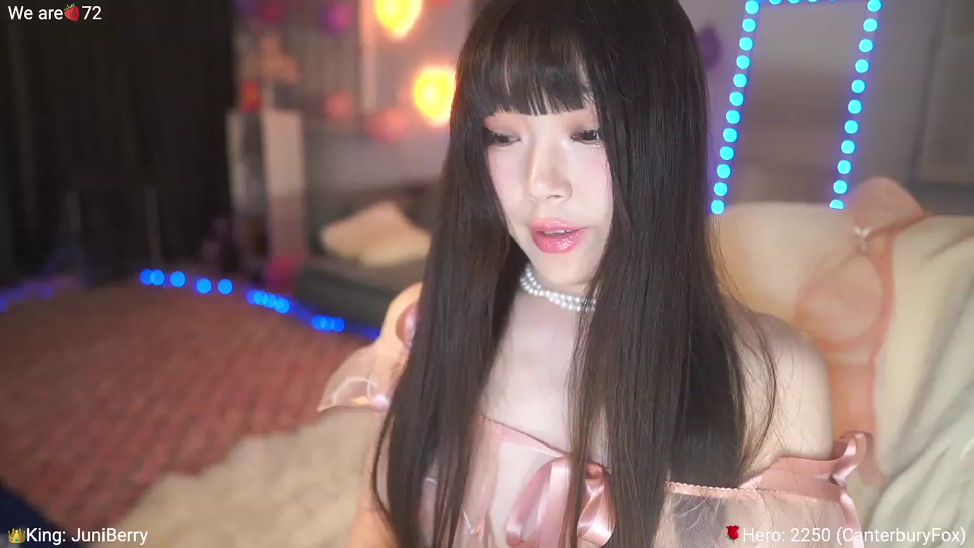 Gallery image thumbnail from AcaiBerry's myfreecams stream on, 03/09/2023, 07:18 image 15 of 20