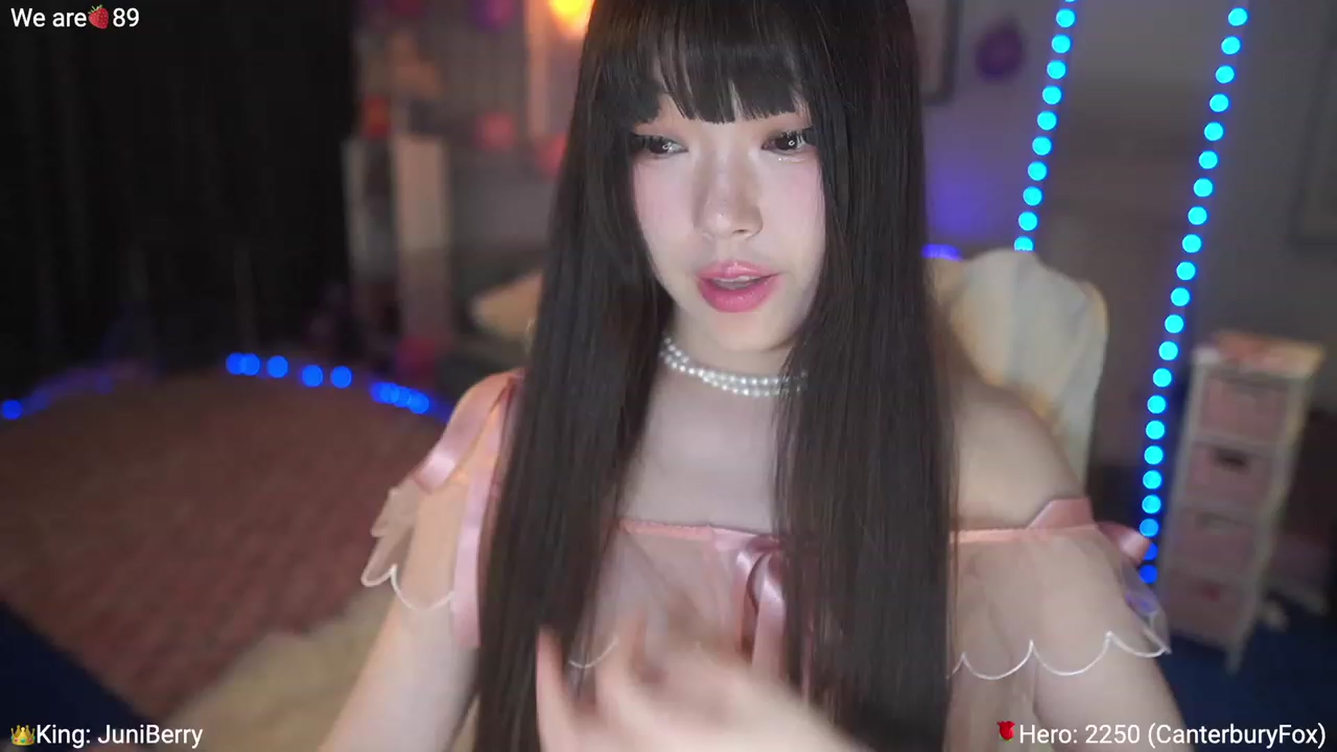 Gallery image thumbnail from AcaiBerry's myfreecams stream on, 03/09/2023, 07:18 image 4 of 20