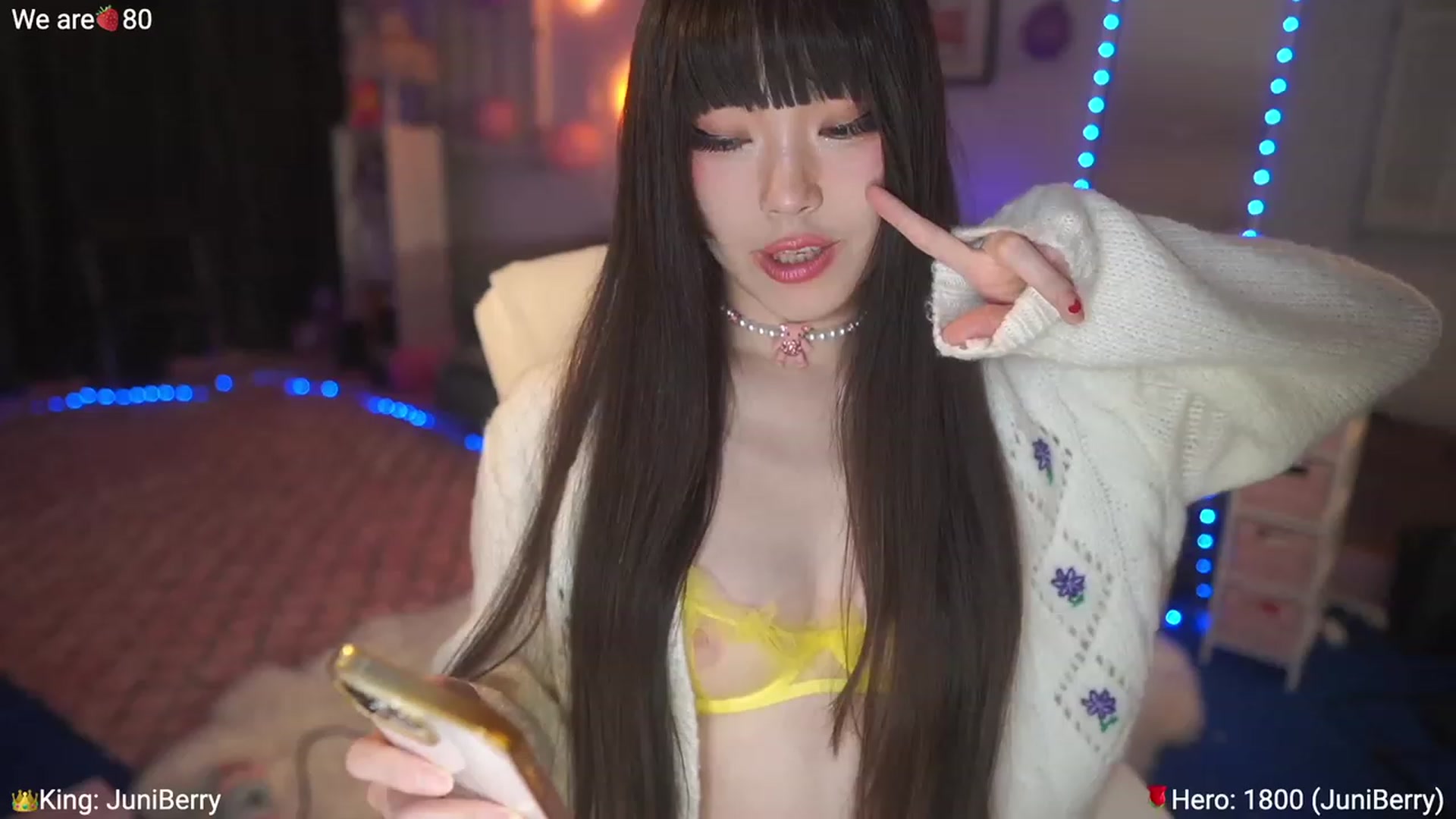 Gallery image thumbnail from AcaiBerry's myfreecams stream on, 03/12/2023, 08:22 image 6 of 20