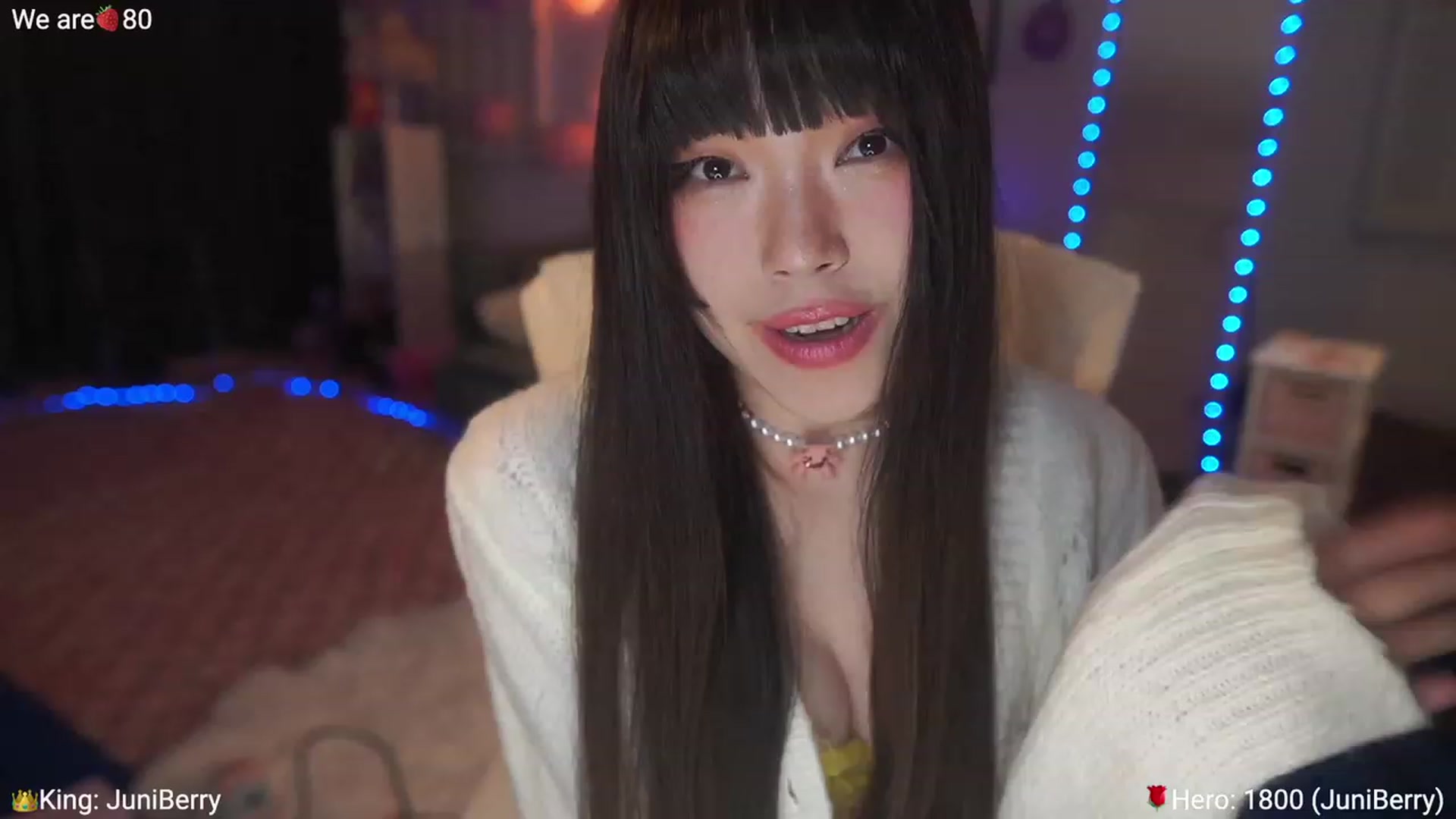 Gallery image thumbnail from AcaiBerry's myfreecams stream on, 03/12/2023, 08:22 image 3 of 20