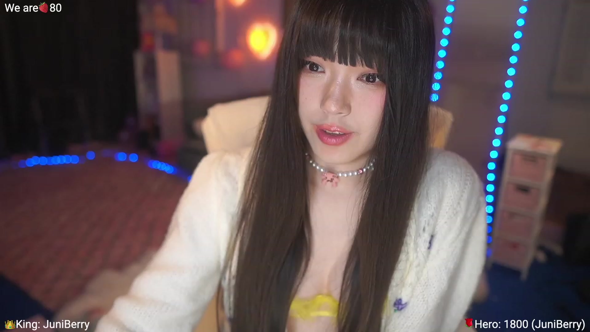 Gallery image thumbnail from AcaiBerry's myfreecams stream on, 03/12/2023, 08:22 image 10 of 20