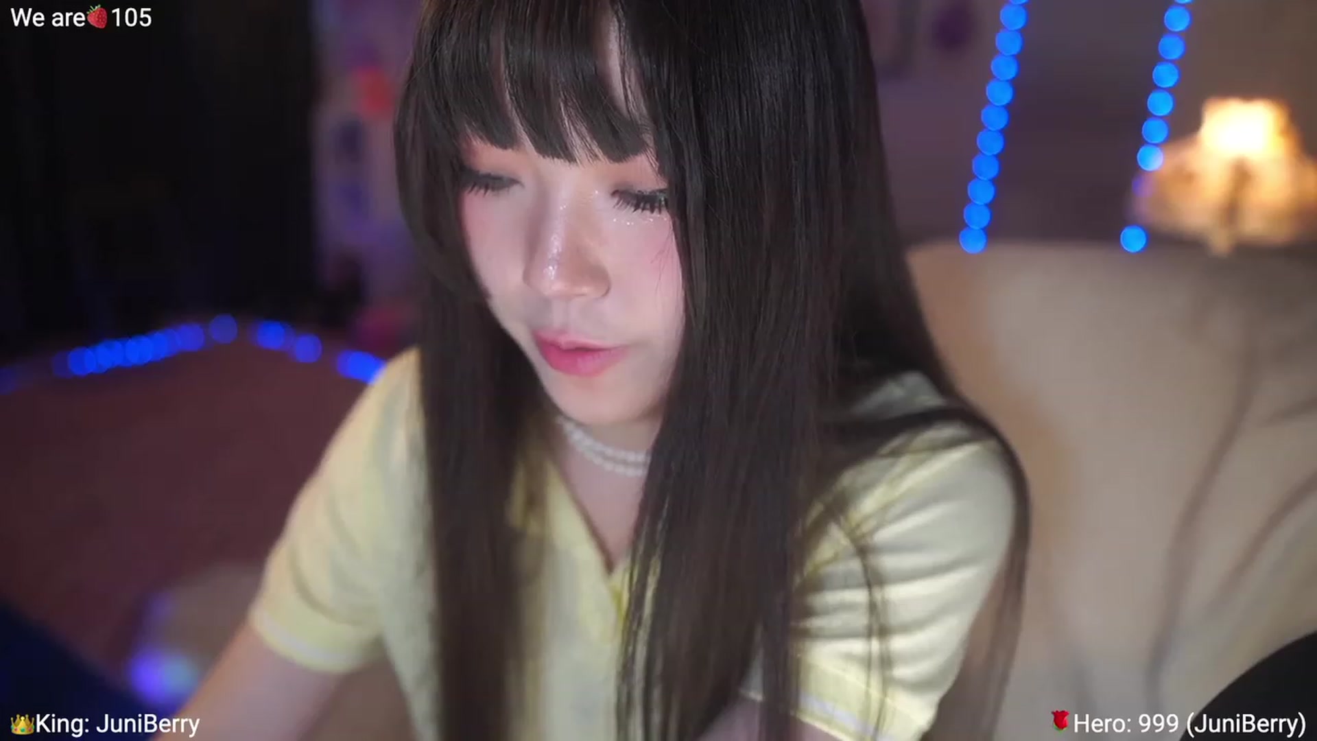 Gallery image thumbnail from AcaiBerry's myfreecams stream on, 03/16/2023, 06:09 image 19 of 20