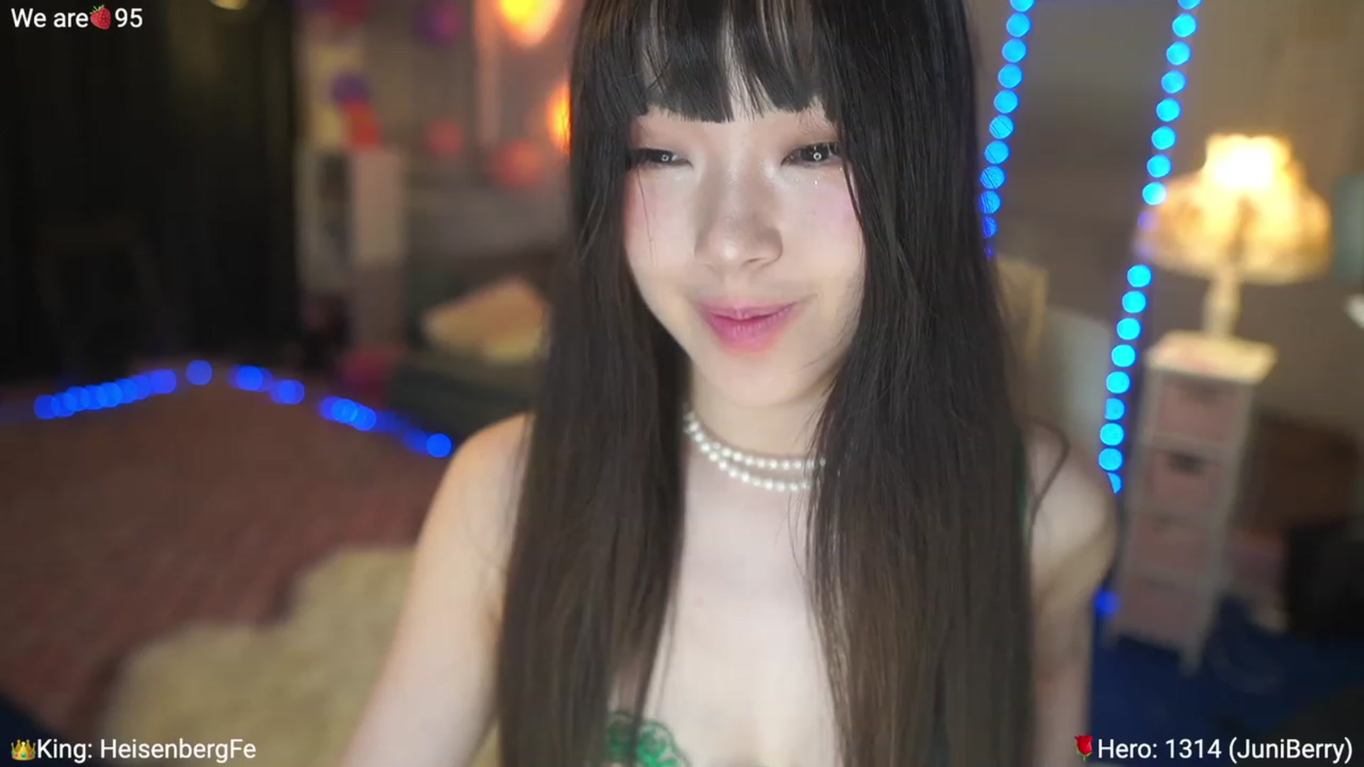 Gallery image thumbnail from AcaiBerry's myfreecams stream on, 03/18/2023, 08:47 image 15 of 20